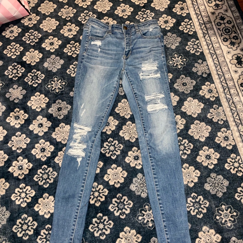 American Eagle Outfitters Light Blue Distressed Skinny Jeans